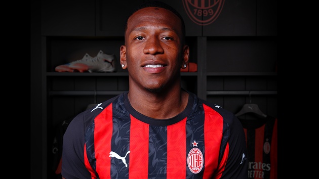 Chạy nước rút hoàn thiện đội hình: Serie A dậy sóng trước thềm khép lại kỳ chuyển nhượng hè 2025